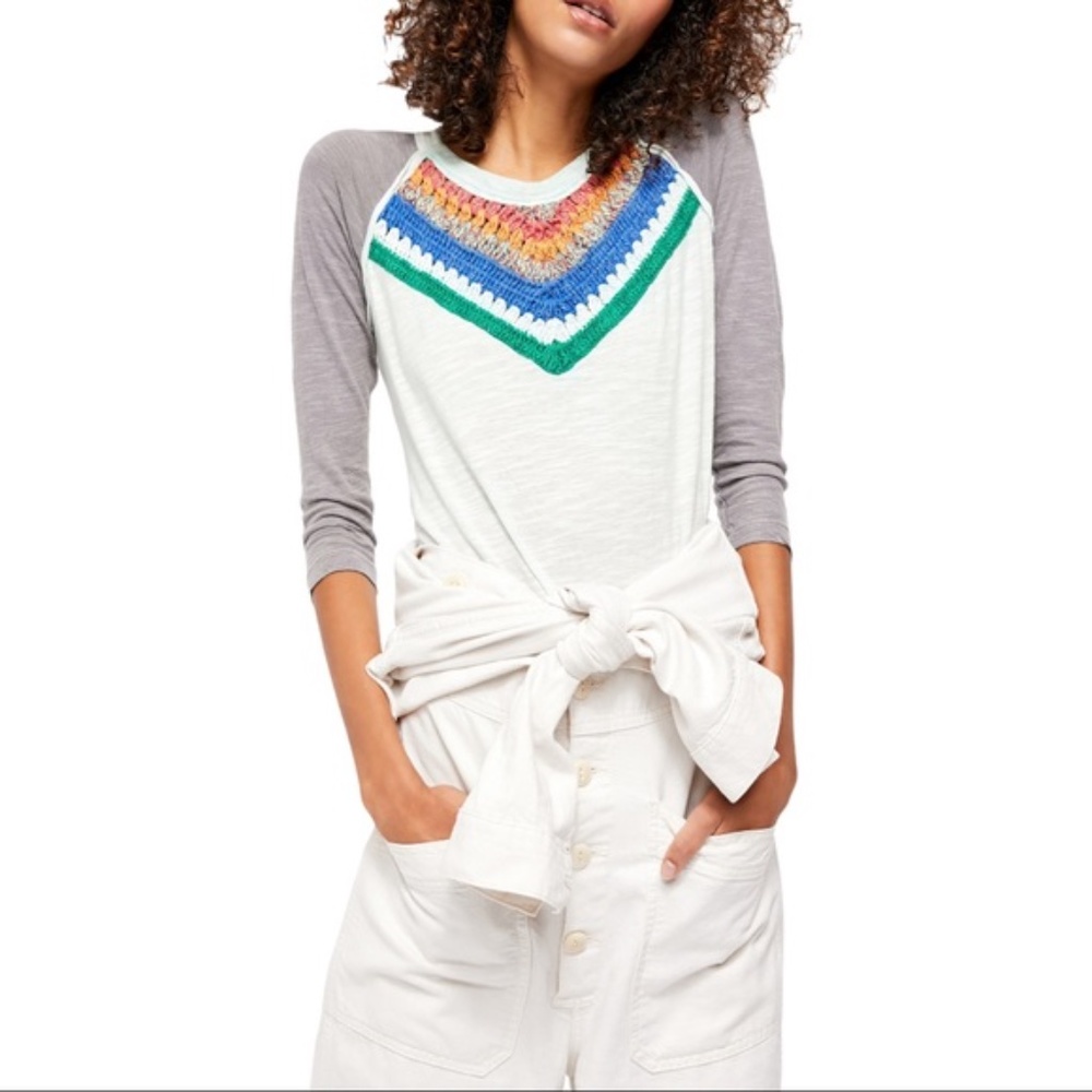 Free People Spring bound crochet Henley top NWT - Picture 4 of 8